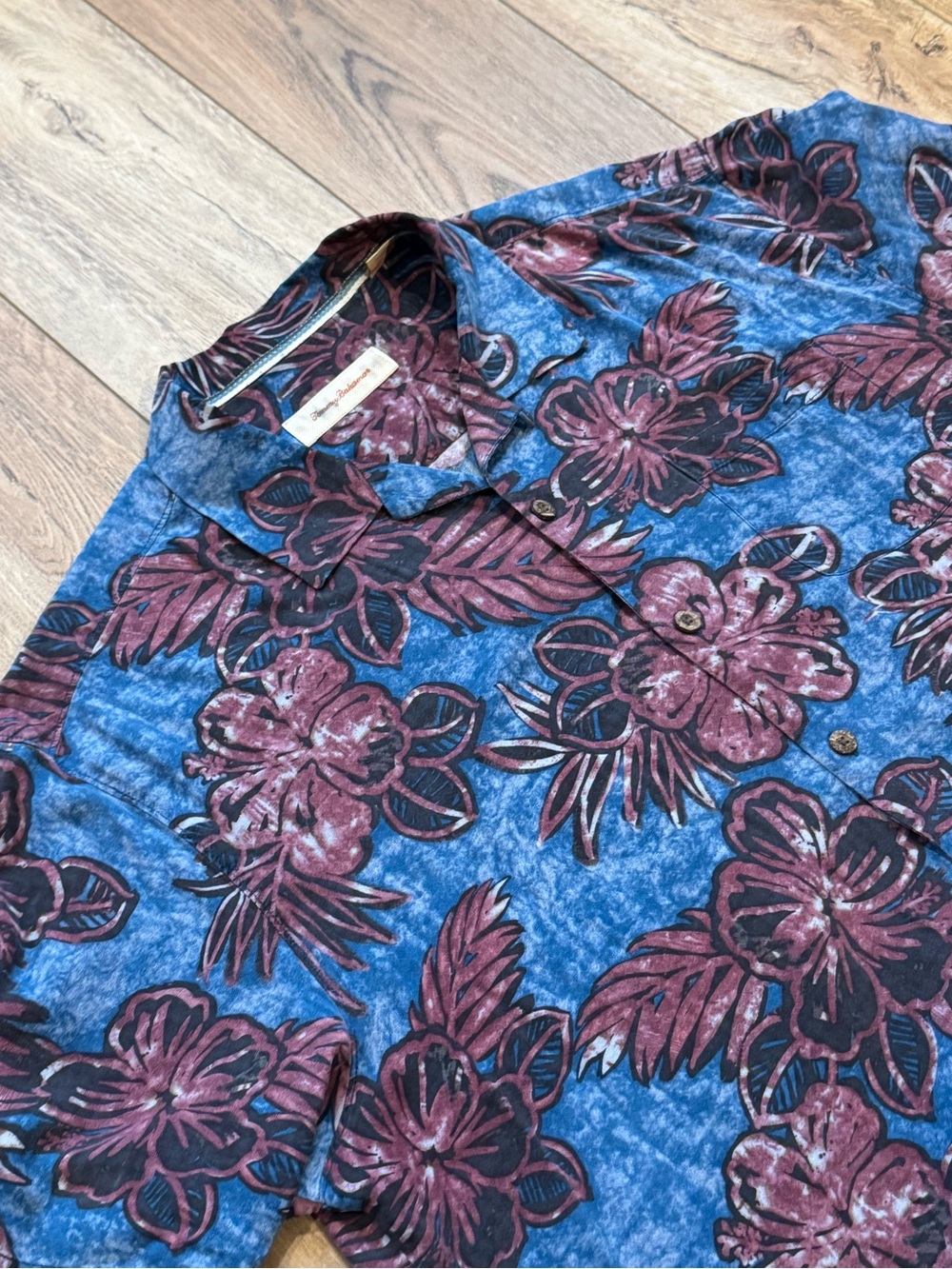 Tommy Bahama Blue Button-Up Shirt with Maroon Floral Print
